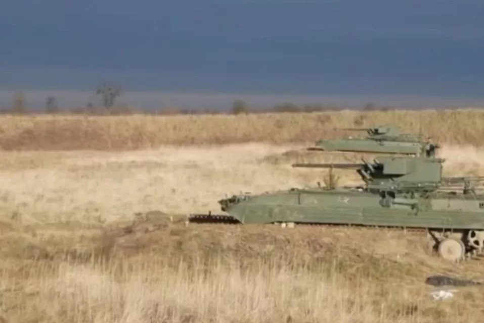 О вооружении противника. 5-ая тяжелая механизированная бригада ВСУ получили на вооружение модернизированные БМП с украинским боевым модулем БМ-7 "Парус"