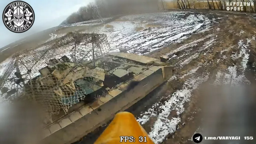 Поражение нескольких БМП M2A2 Bradley ODS-SA ударами FPV-дронов на оптоволокне (большинство с неясным результатом), а также пары HMMWV, бронетранспортера VAB и 105-мм гаубицы L119