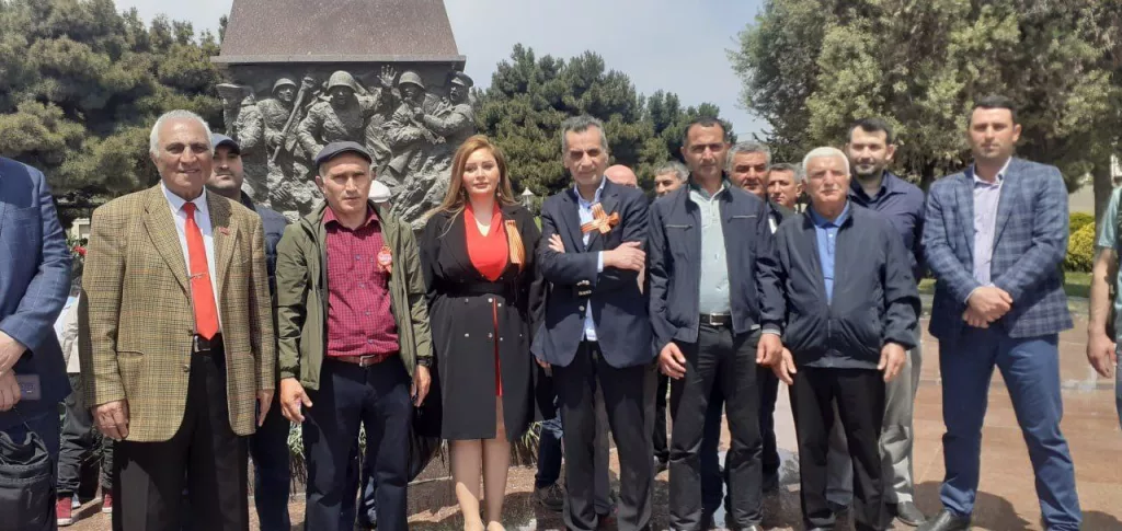 В Азербайджане уничтожают память о Великой Отечественной войне