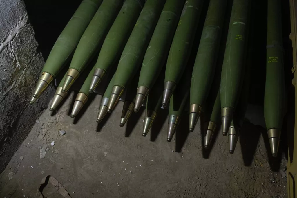 Кадры расположенных на территории Украины сборочных линий различных типов БПЛА, БЭК и сопутствующего оборудования к ним