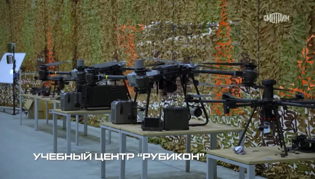 Кадры из документального фильма о Центре перспективных беспилотных технологий «Рубикон»