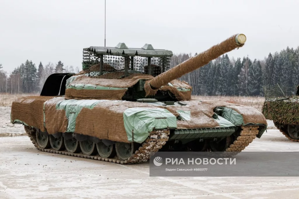 Модернизированная бронетехника на показе Главного автобронетанкового управления Минобороны РФ