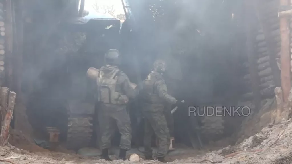 Подземное раздвижное укрытие 152-мм самоходки 2С5 «Гиацинт-С» группировки войск «Запад»