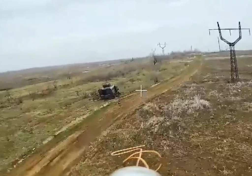 Уничтоженный бронеавтомобиль Варта ВСУ рядом с г. Торецк на Донецком направлении