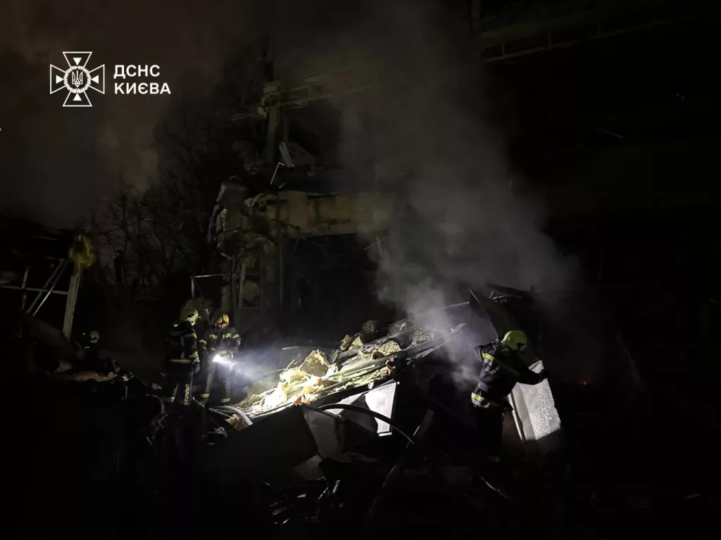 ВС РФ ночью поразили военные объекты в семи областях Украины