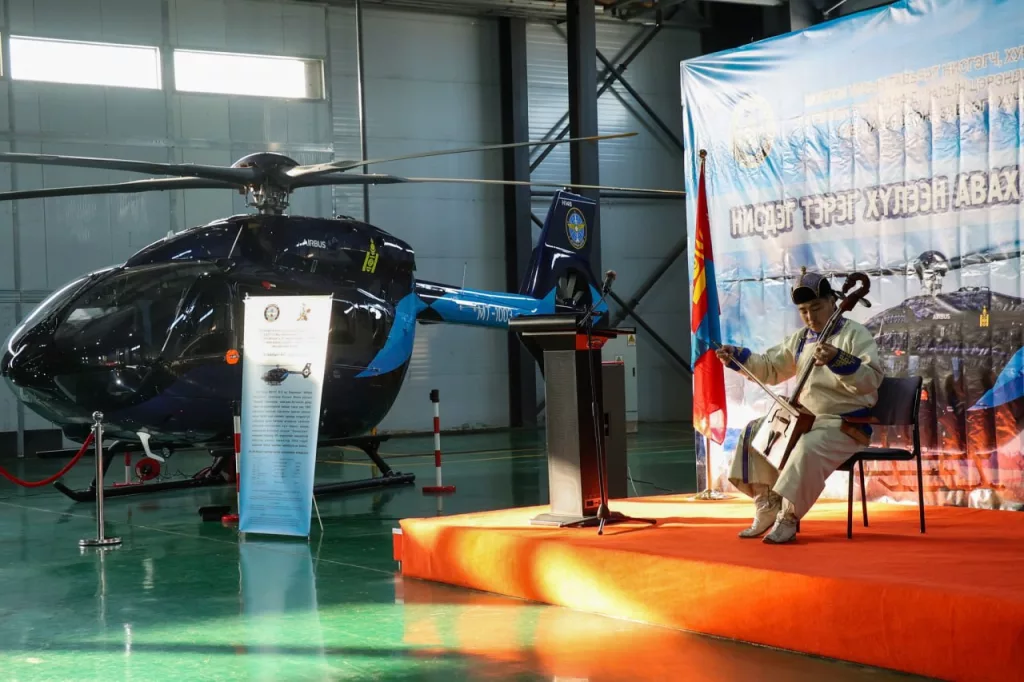 Сообщают, что ВВС Монголии получили вертолёт Airbus Helicopters H145D3 (бортовой номер МТ-1003). Фото (с) министерство обороны Монголии