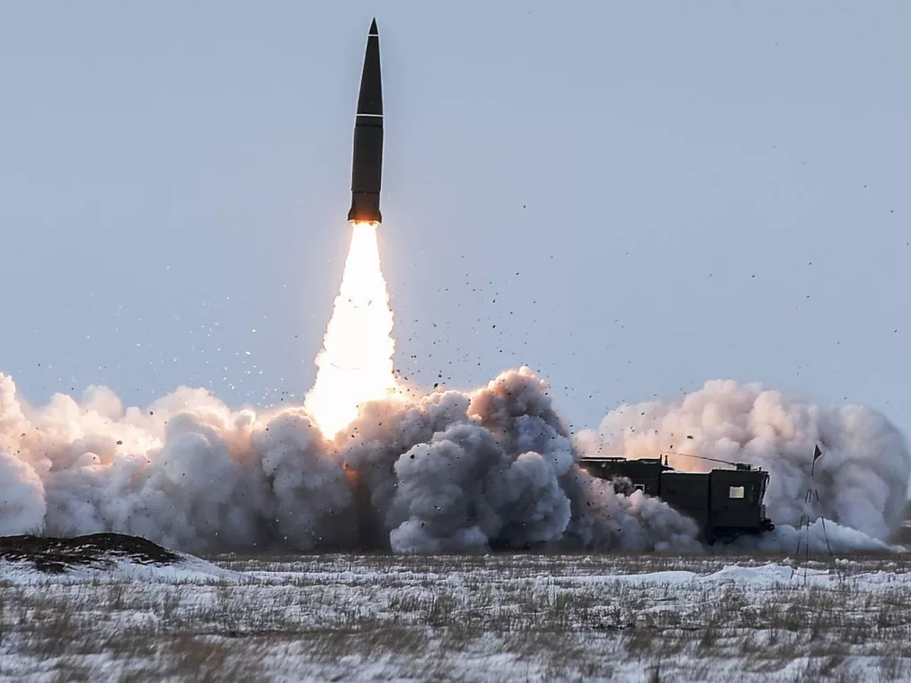 Что касается личностей бывшего и нынешнего комбригов 19-й ракетной бригады ВСУ Карпуши и Ярошевича, то почти сразу вспоминается израильский опыт работы с такими субъектами