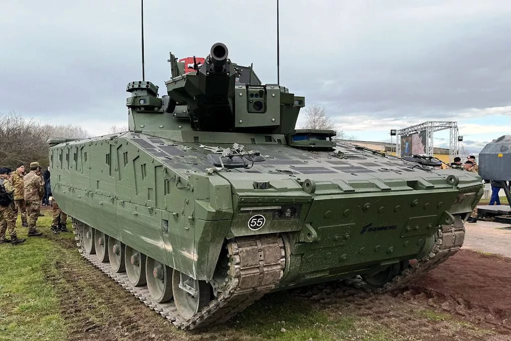 Первая БМП Lynx для итальянской армии уже проходит демонстрационные испытания на полигоне UTTAT Nettuno