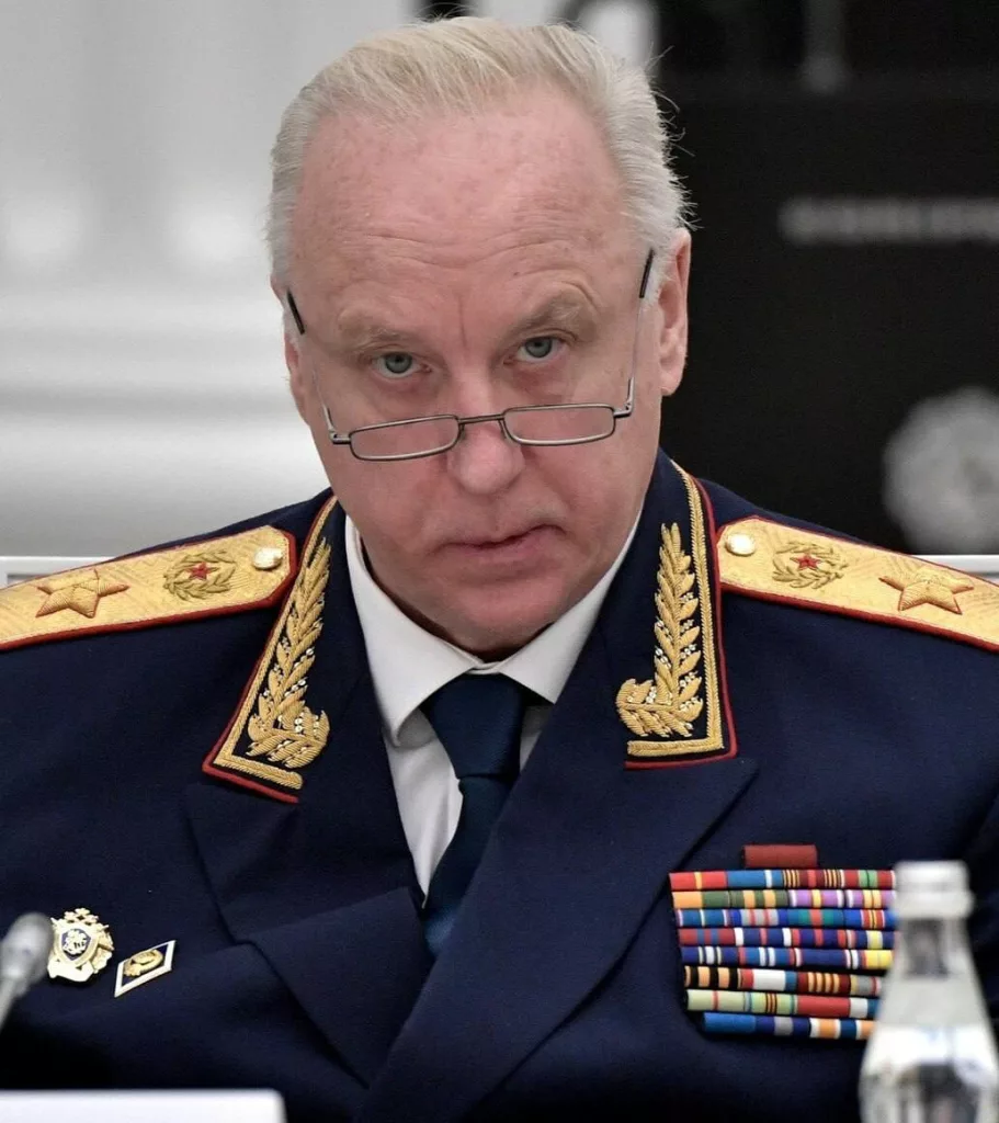 Глава СК предложил сажать за наркотики с 14 лет, тем самым снизив нынешнюю планку привлечения к уголовной ответственности за сбыт наркотиков на два года, то есть с 16 до 14 лет