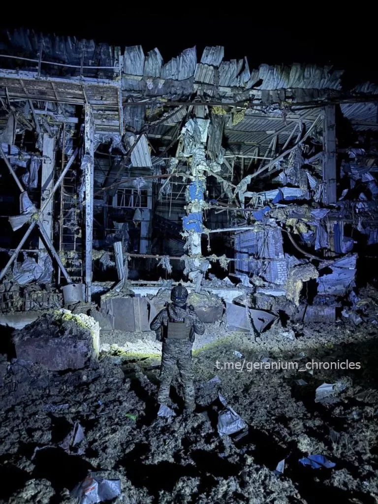 ВКС РФ и артиллерия нанесли ночью удары по объектам в 12 областях Украины