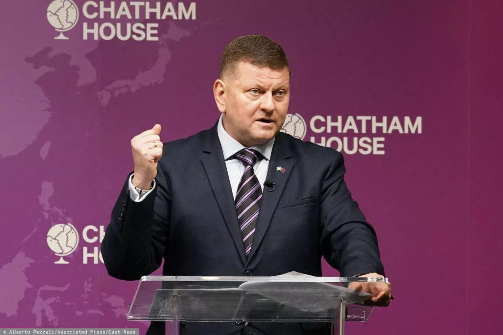 Залужный может стать более удобной фигурой для Трампа при заключении мира, чем Зеленский, пишет CNN