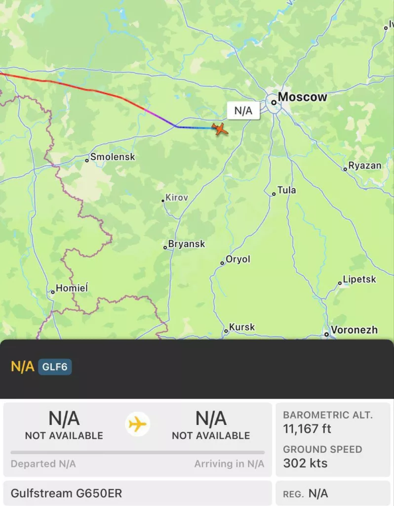 Самолёт спецпредставителя Трампа на Ближнем Востоке Стива Уиткоффа приземлился в Москве. Об этом пишут в Х-виттере американские блогеры