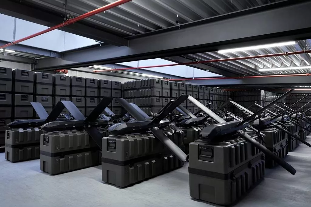 Немецкая компания Helsing AI объявила о начале производства 6000 барражирующих боеприпасов HX-2 для Украины