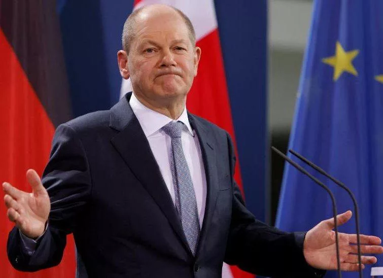 Шольц заявил, что намерен уйти из политики после того, как перестанет быть канцлером ФРГ