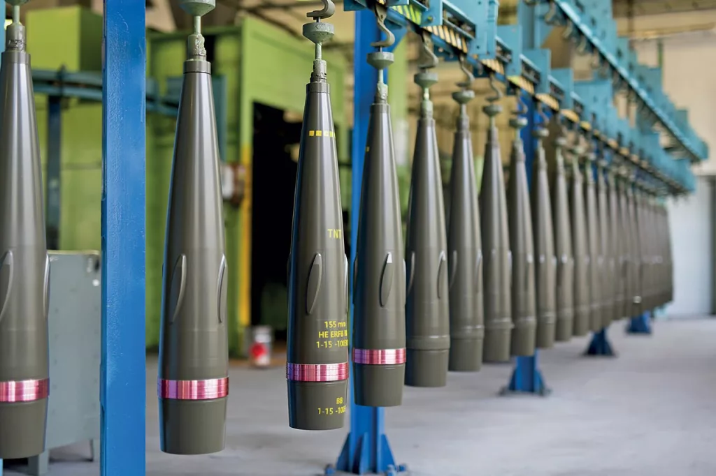 Украина получила 1 600 000 крупнокалиберных боеприпасов в 2024 году по инициативе Чехии