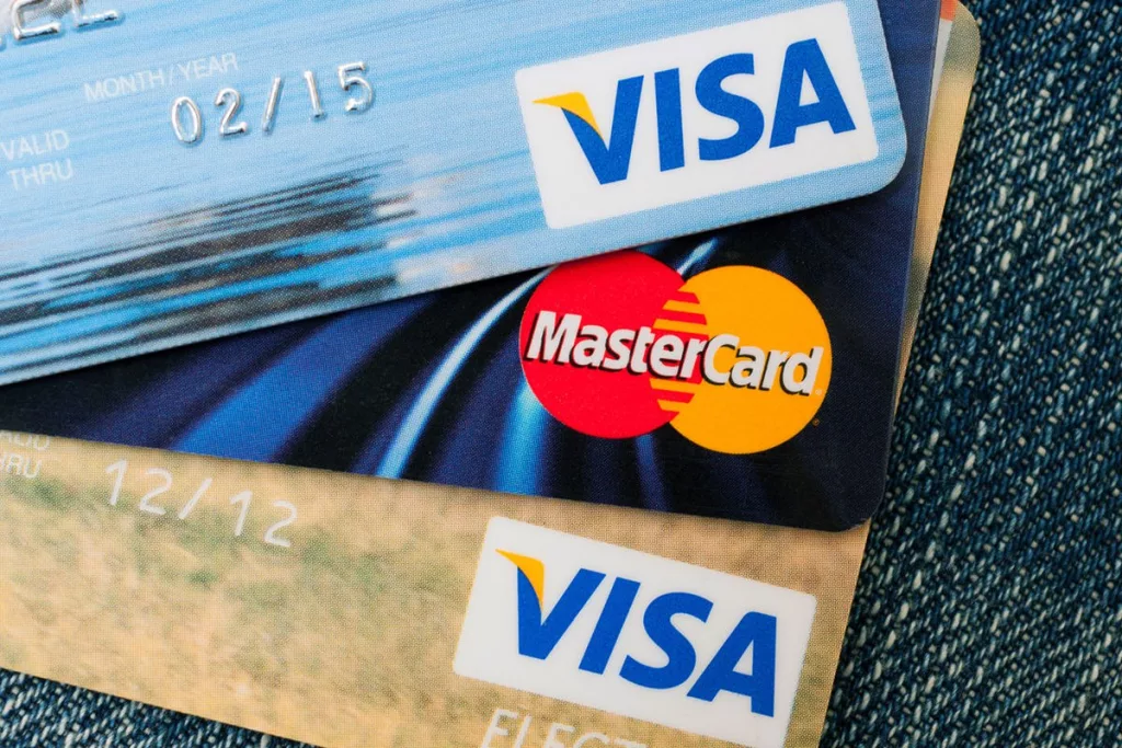 Visa и Mastercard в ближайшее время вернутся в Россию и будут предлагать свои услуги