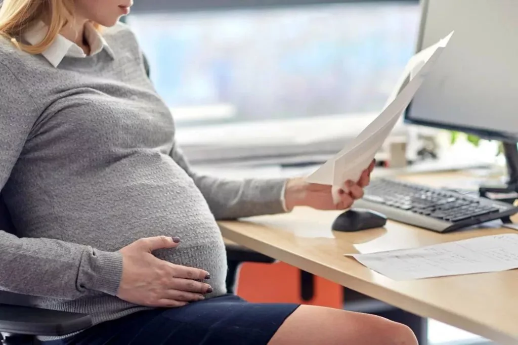 Госдуме предложили ввести кредитные каникулы для беременных и декретниц