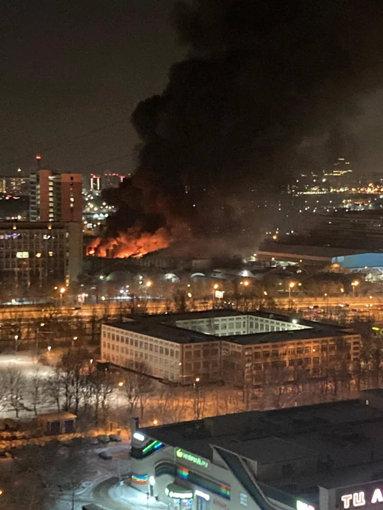 Пожар произошел в Институте вычислительной техники в Москве