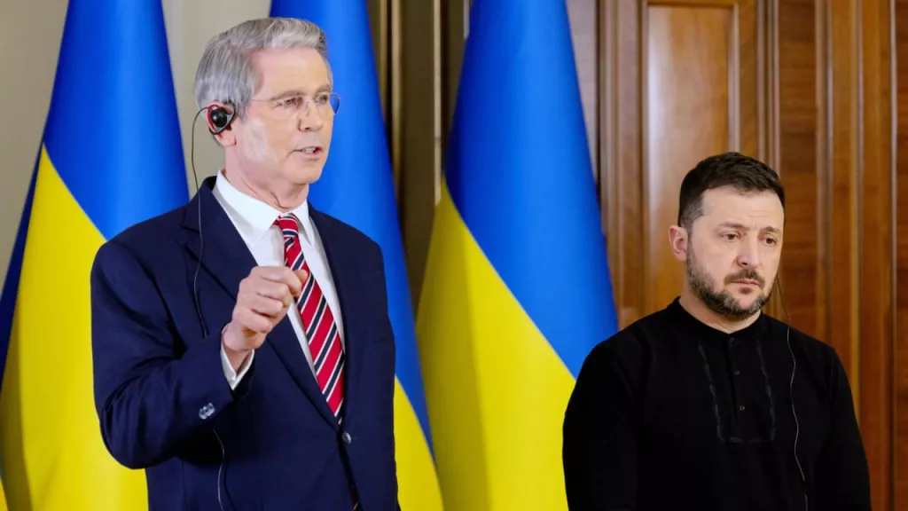 США и Украина обсуждают новую сделку по минералам — Axios