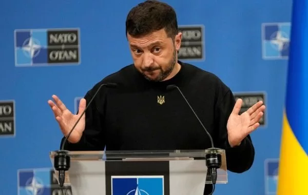 Украина не хочет возмещать США $500 млрд, пишет Bloomberg. В Киеве оценили поддержку Штатов примерно в $100 млрд