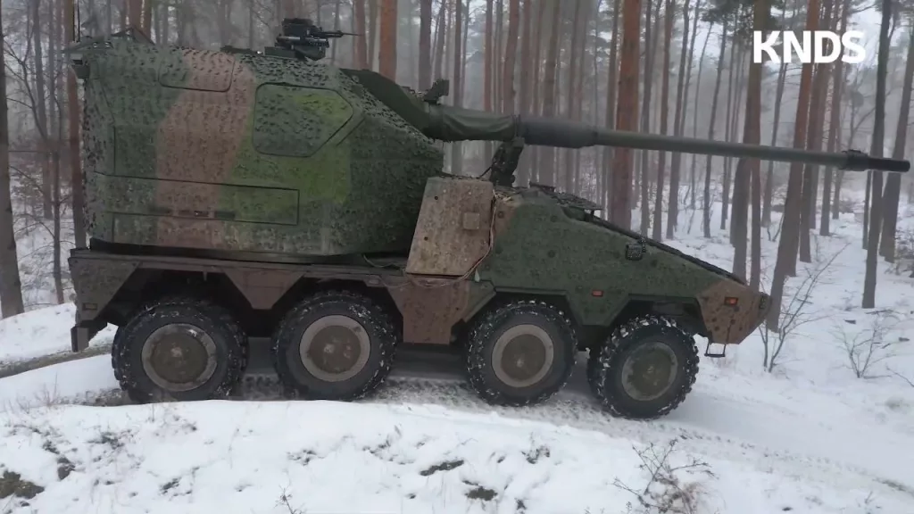 Процесс изготовления башен для 155-мм колесных САУ RCH 155, поставляемых Украине, на предприятии концерна KNDS в немецком Касселе