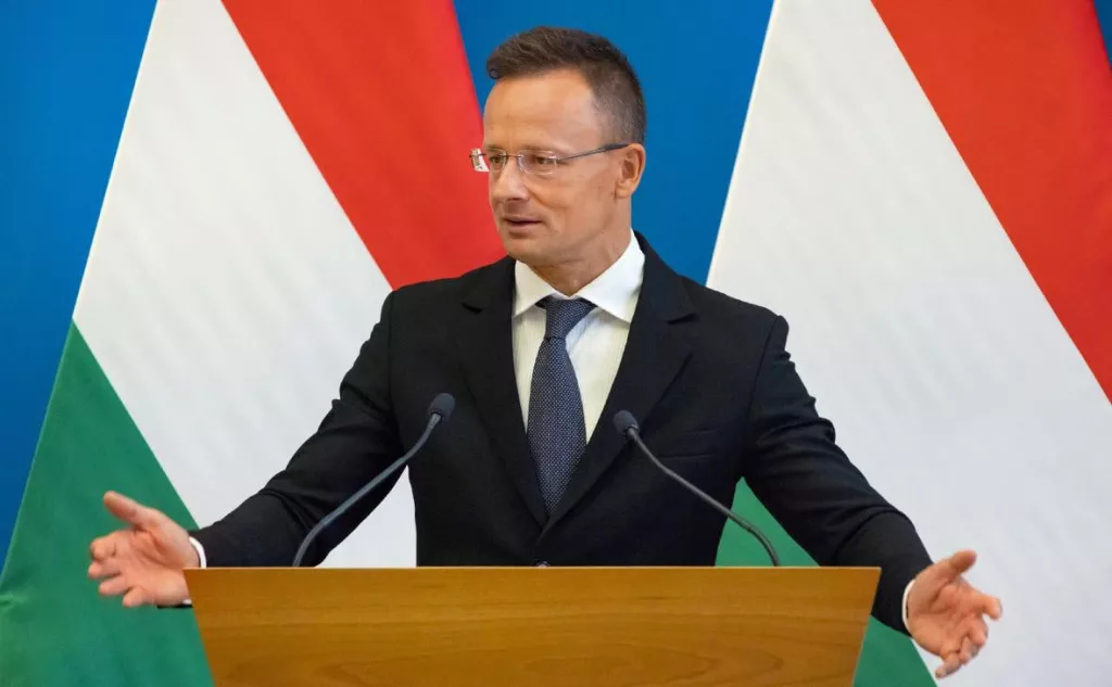 Венгрия обсуждала с США вопрос отмены американских санкций против РФ, которые мешают реализации проекта АЭС Пакш-2