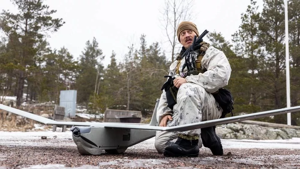 В Финляндию для участия в операции Baltic Sentry прибыло американское подразделение в количестве 40 человек из 2 разведывательного батальона 2 дивизии морской пехоты КМП ВМС США