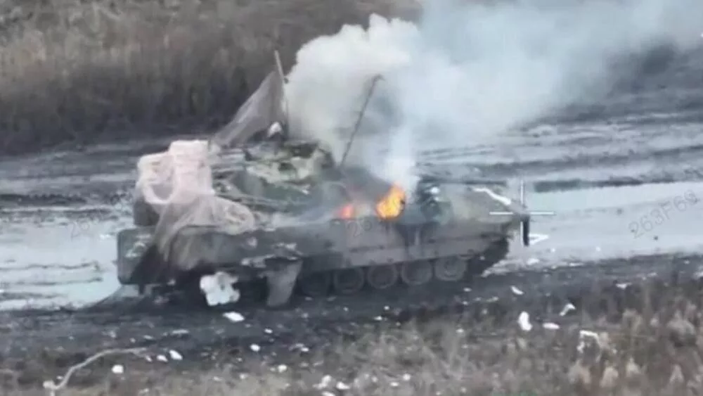 В боевых действиях на Украине укровермахт активно использует шведскую бронетехнику, в частности, БМП CV-90