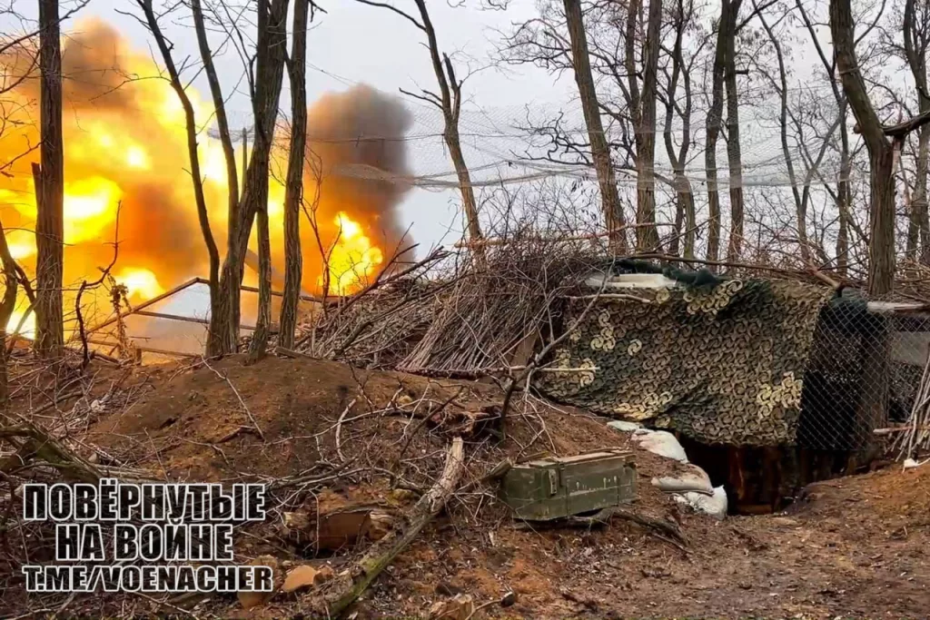 Боевая работа 152-мм САУ «Мста-C» и РСЗО «Ураган» из состава 288-й гвардейской артиллерийской бригады группировки войск «Запад»