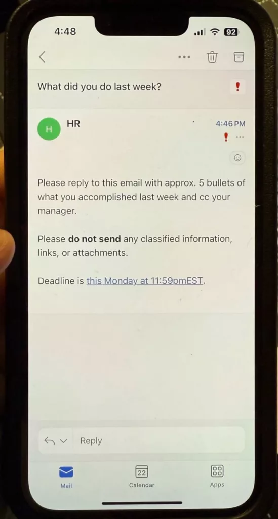 DOGE Илона Маска разослал сотням тысяч федеральным служащих США письмо с просьбой