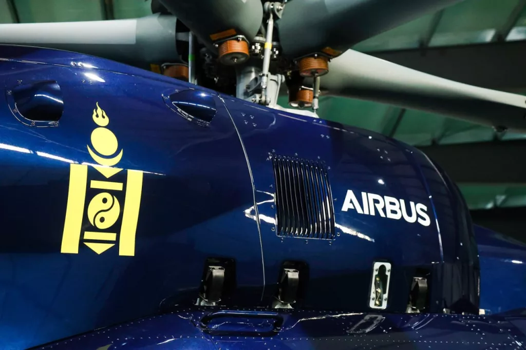 Сообщают, что ВВС Монголии получили вертолёт Airbus Helicopters H145D3 (бортовой номер МТ-1003). Фото (с) министерство обороны Монголии