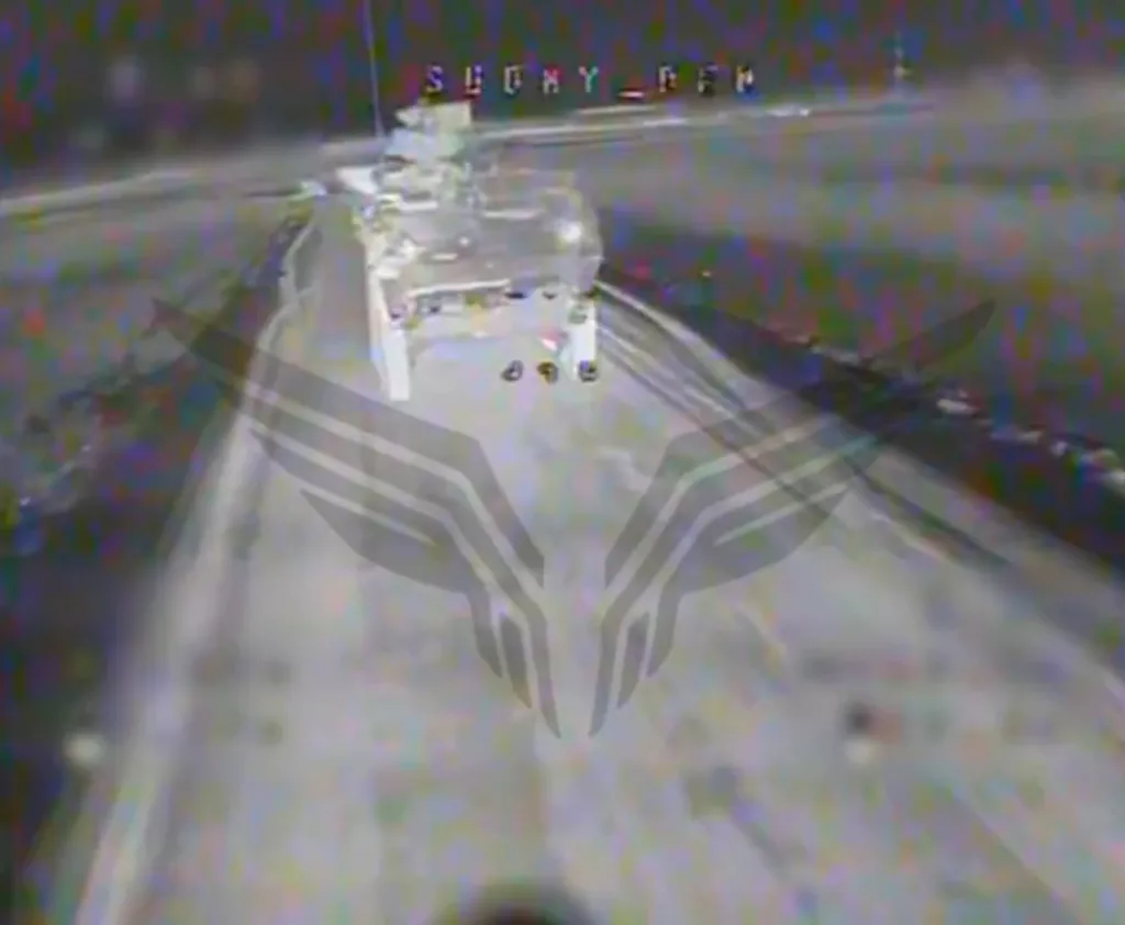 Истребление украинской техники и пехоты на трассе из Юнаковки в Суджу, используемой ВСУ в качестве основной дороги снабжение своей группировки в Курской области