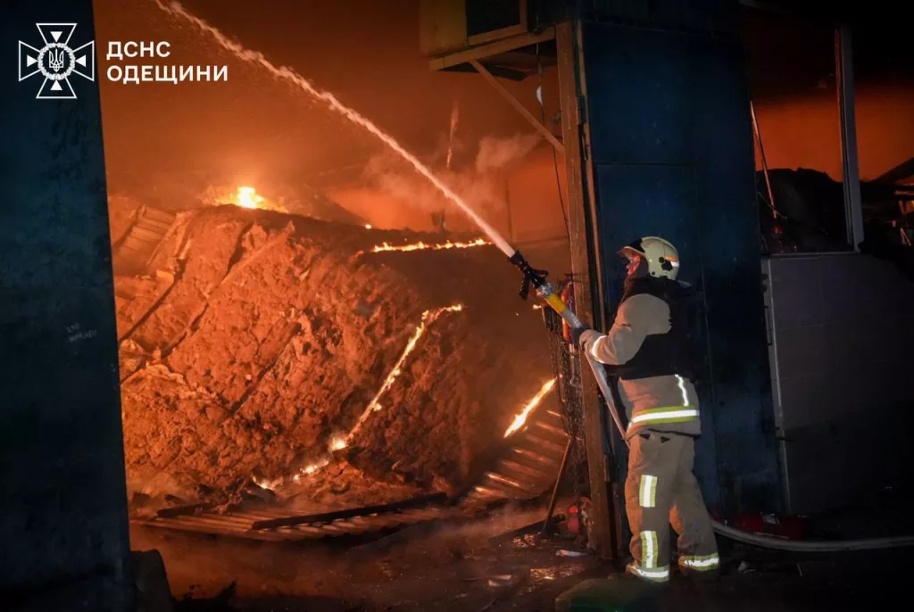 ВС РФ нанесли ночные удары по пяти областям Украины на 08.03.2025