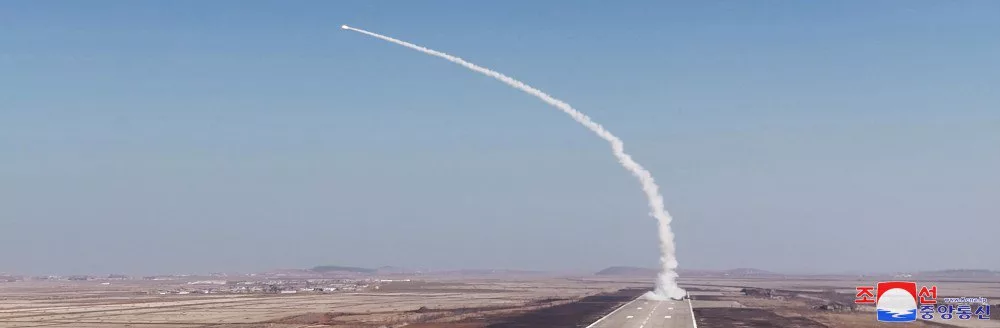 В КНДР провели испытания новейшей зенитной ракетной системы