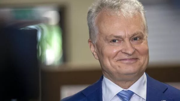 Президент Литвы Науседа заявил, что Литва продолжит «изолировать Россию» даже без участия США