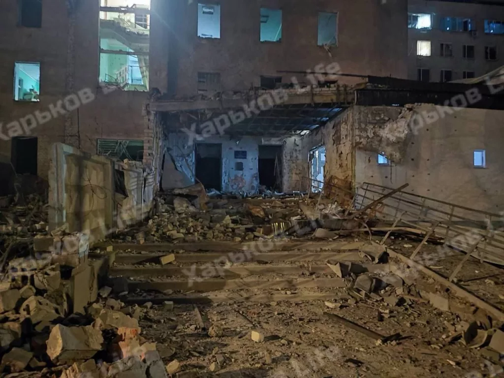 Во время налёта «Гераней» на Харьков, один из дронов навестил военный госпиталь