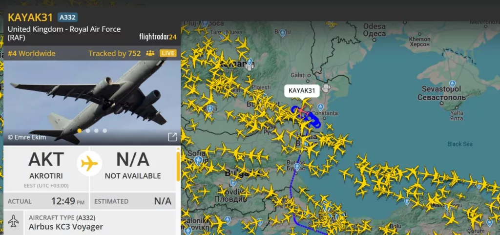 Если работающий над Черным морем Rivet Joint — штука такая же привычная, как Poseidon или Sentry, то сегодняшний визит в регион Airbus KC3 Voyager — событие не совсем рядовое