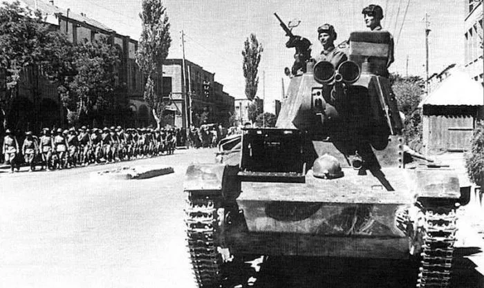 В августе 1941 года британские и советские войска взяли Иран всего за шесть дней. Как у них это получилось