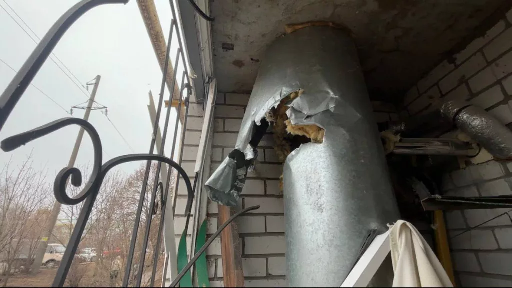 12 авто и 23 дома повреждены в результате ударов БПЛА по Курской области, сообщил Хинштейн