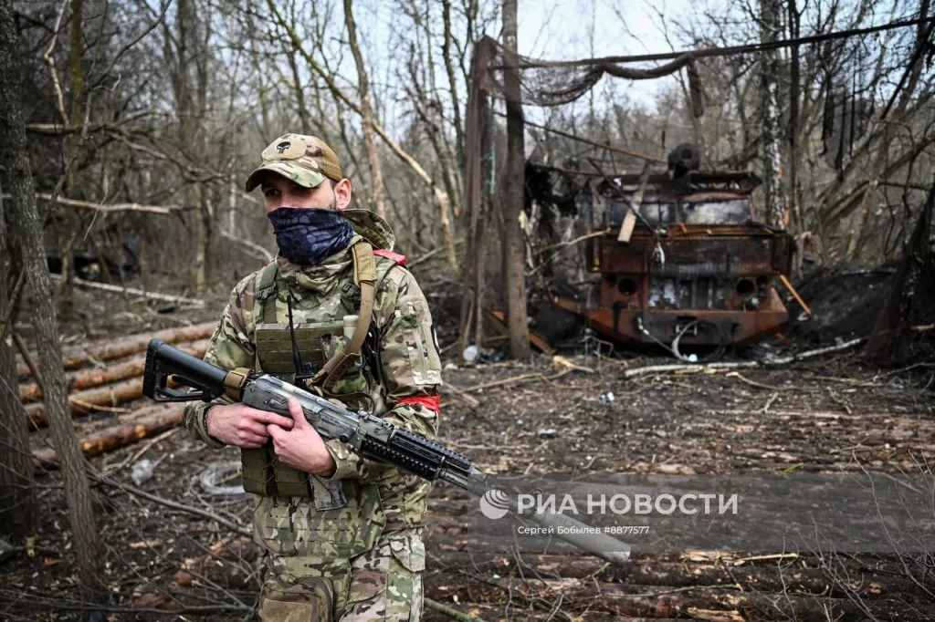 Уничтоженная в Курской области украинская 155-мм САУ «Богдана» на шасси Tatra Phoenix
