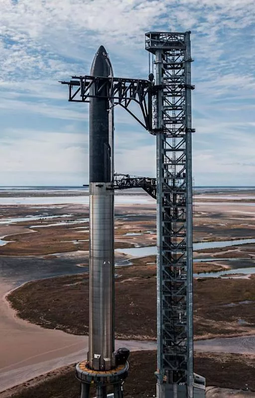 Маск анонсировал полет человекоподобного робота на Марс в конце 2026 года