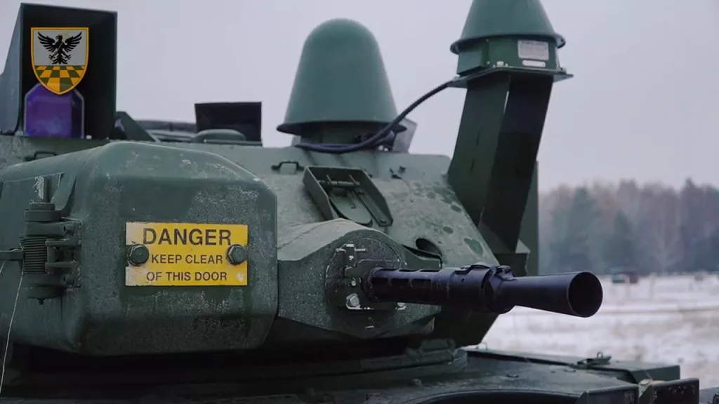 Британский FV107 Scimitar в рядах ВСУ с 14,5-мм пулеметом КПВТ вместо штатной 30-мм автопушки L21 RARDEN