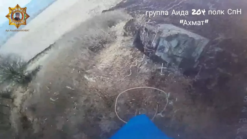 Уничтожение БРЭМ Bergepanzer 2 украинской армии в районе села Поповка Белгородской области, куда противник также пытается прорваться наравне в Демидовкой