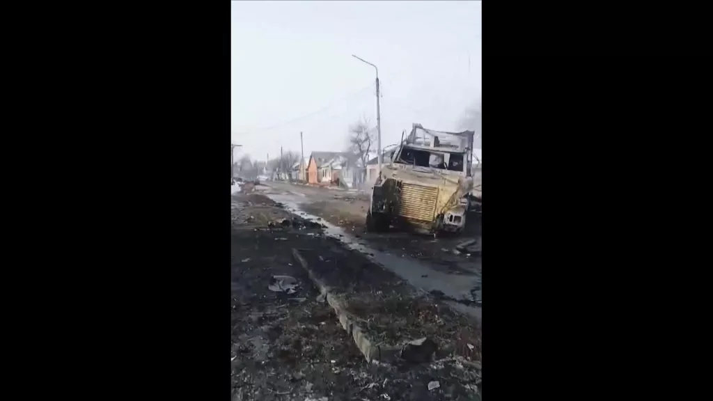 Видео со стороны противника: уничтоженная техника на улицах Гончаровки