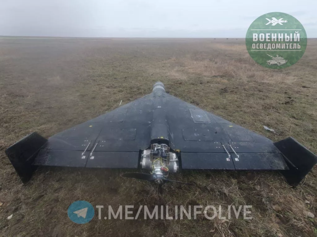 Упавший на территории Казахстана дрон-камикадзе "Герань-2"