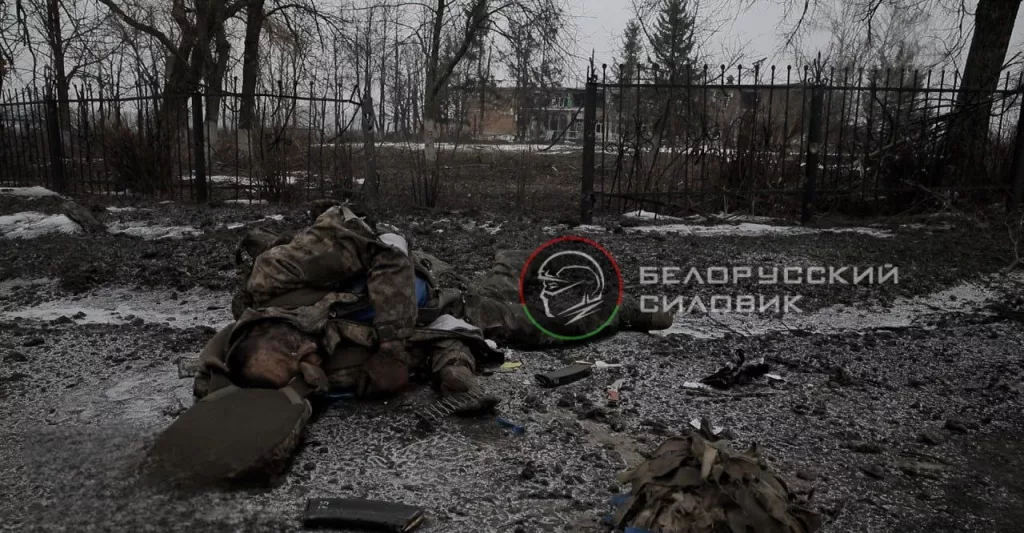 Курское направление. Работа российских операторов FPV по уничтожению блиндажей и опорников противника