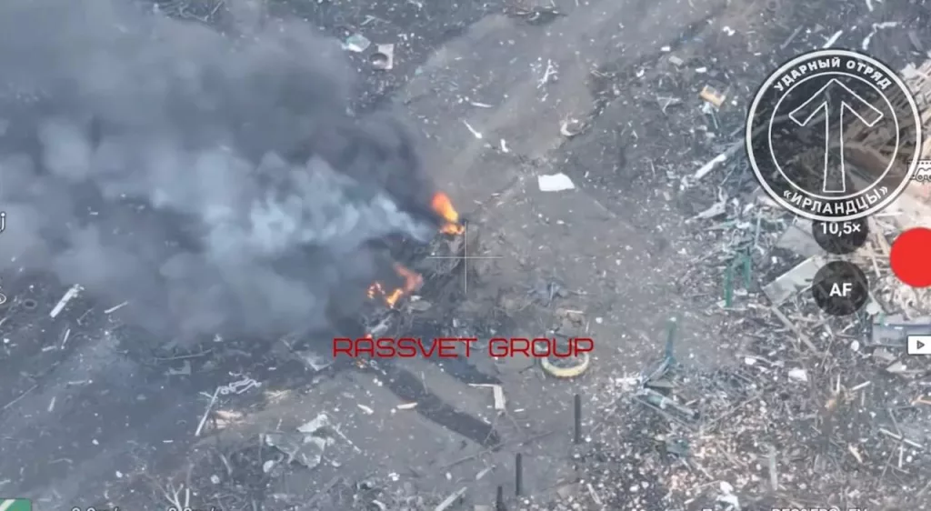 Поражение БМП-1 с пехотой и уничтожение бронеавтомобиля International Maxxpro в селе Малая Локня Курской области