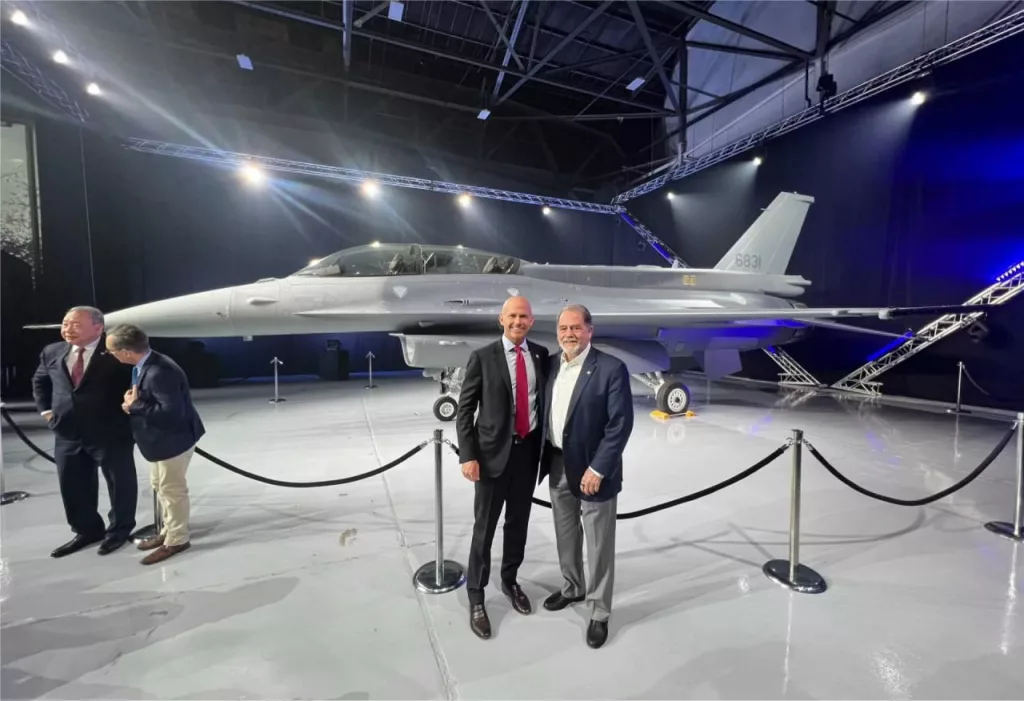 Тайвань получил первый истребитель F-16V