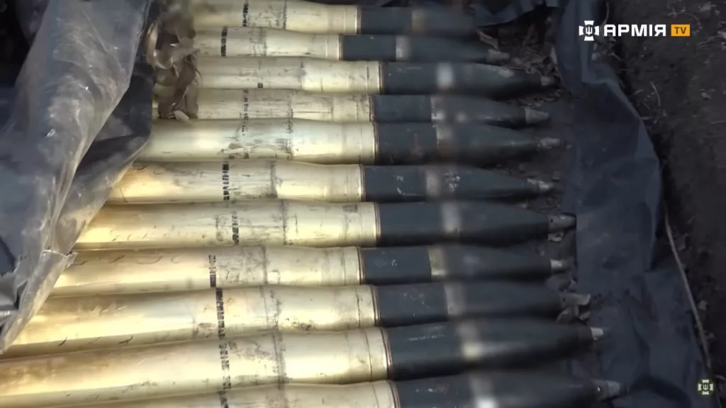 Советская 100-мм зенитка КС-19 на шасси Tatra T815 VVN 6x6 в рядах украинской армии