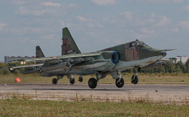 Су-25 упал в Приморском крае, заявило Минобороны